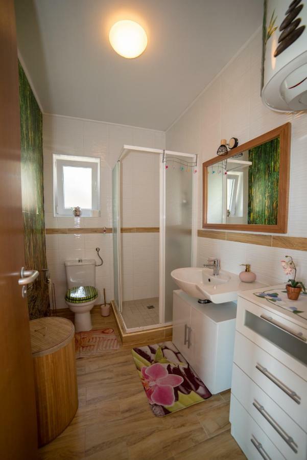 Poseydon Beach Bungalow Млини Екстериор снимка